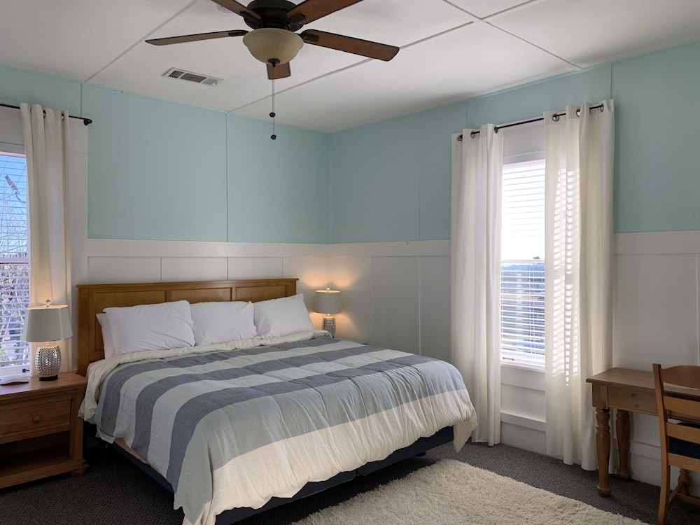 Woodbridge Inn & Tavern - photo 9
