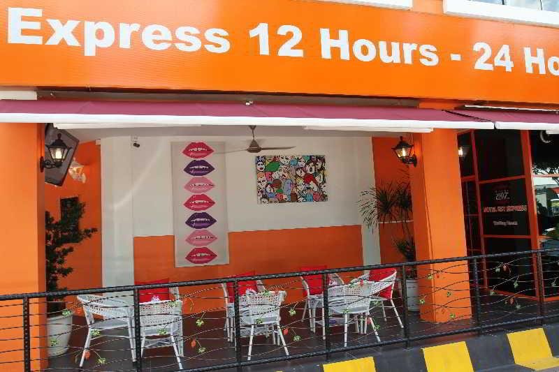 Express Hotel Est - last minute hotel in George Town