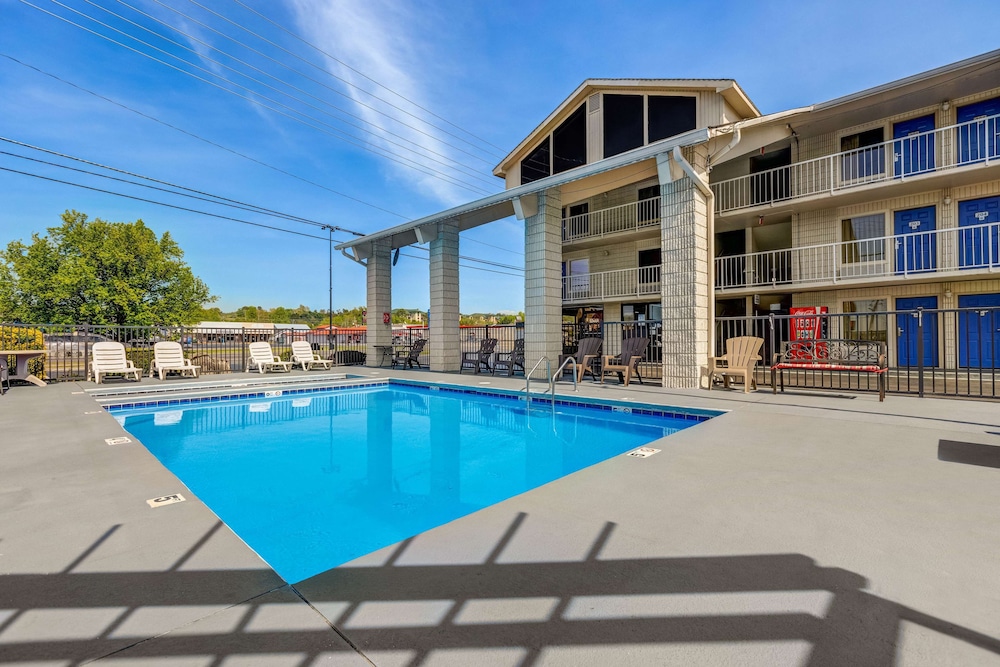 Briarstone Inn Pigeon Forge - photo 38