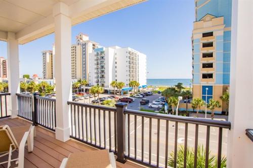 3BR Luxury Vacation Home Unbeatable Location and View — 4-Star Luxury Hotel in Myrtle Beach, United States