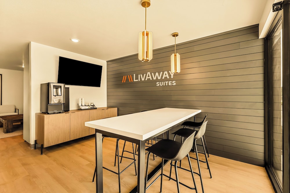 LivAway Suites SLC West Jordan - photo 2