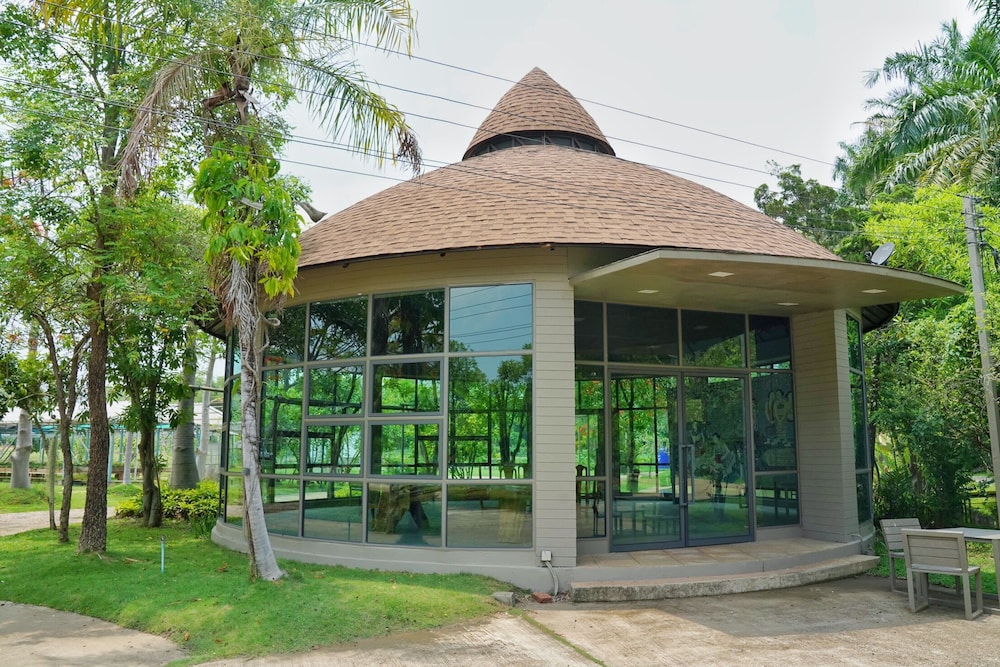 Tree Scape Mountain View Resort — hotel in Ban Pong