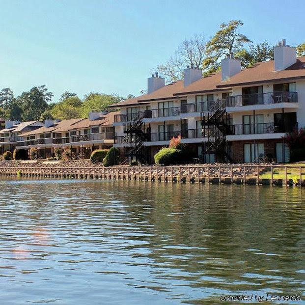Emerald Isle Resort - featured photo