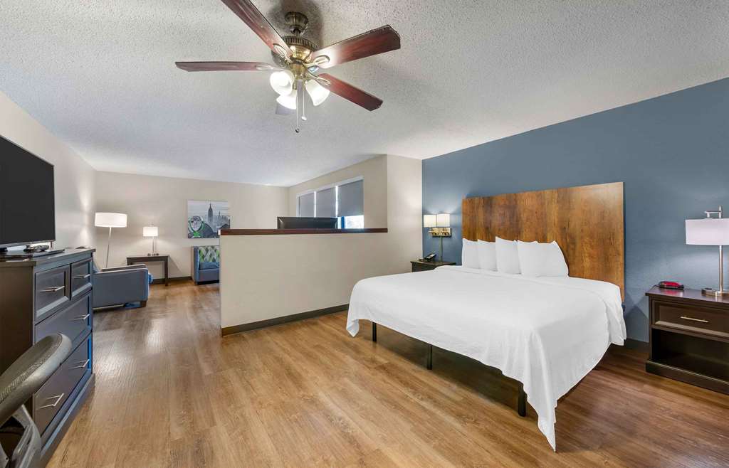 Extended Stay America Premier Suites Fort Lauderdale Convention Center Cruise Port - photo 14