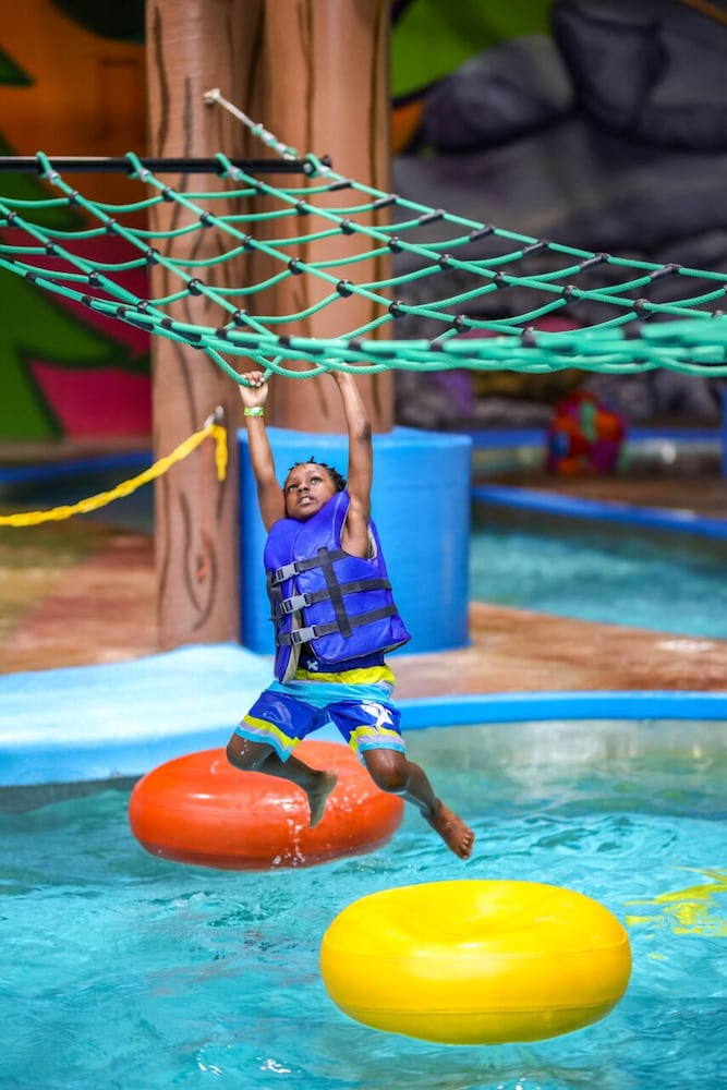 Splash Universe Resort - photo 45