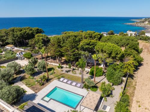 Villa Degli Ulivi Salento Design Resort — Leporano