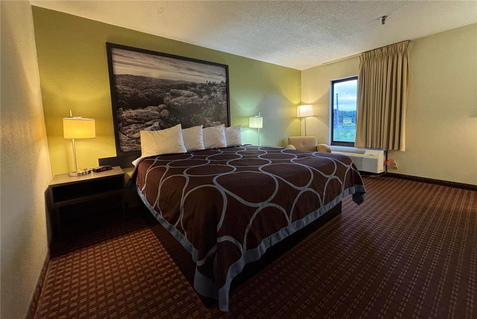 Super 8 by Wyndham Metropolis - photo 10