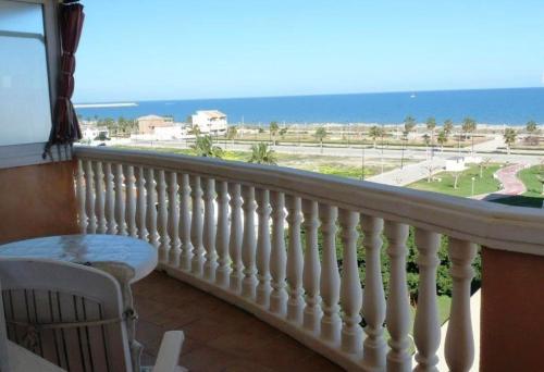 Apartamento En Daimus Con Vistas Al Mar — 4-Star Luxury Hotel in Daimus, Spain