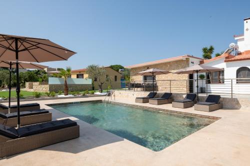 Anthi Luxury Residence — 4-Star Luxury Hotel in Ialysos, Greece