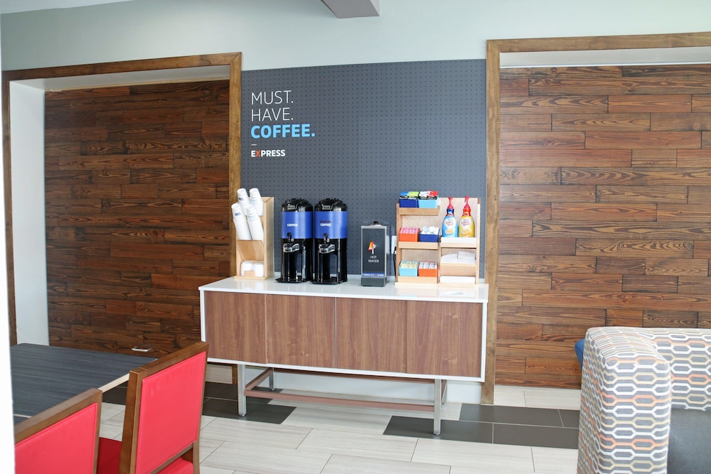 Holiday Inn Express Hotel & Suites South Padre Island by IHG - photo 25