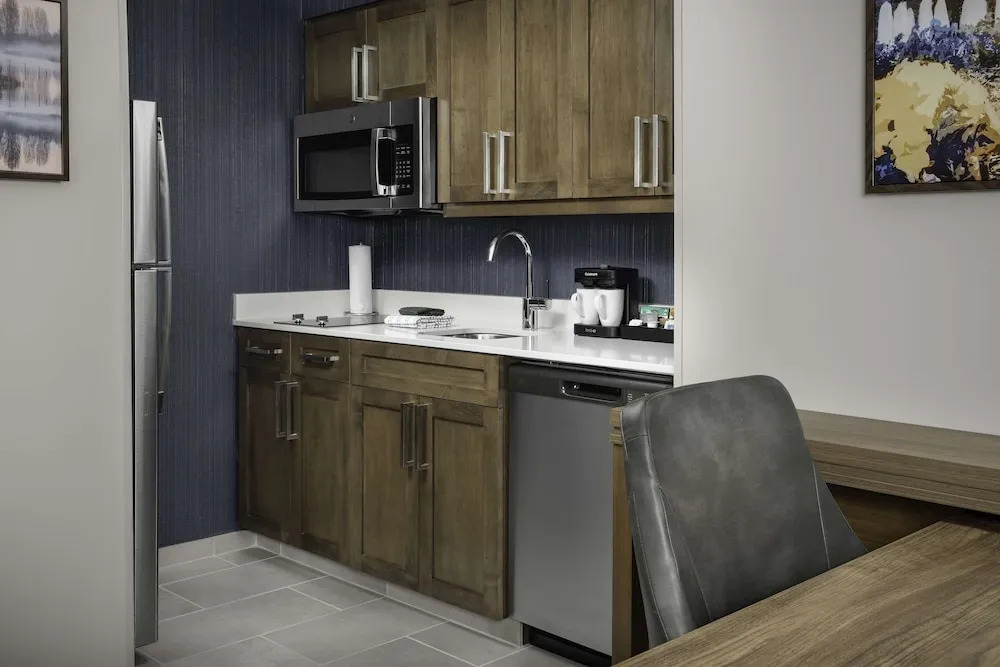 Home2 Suites by Hilton Greenville - photo 35