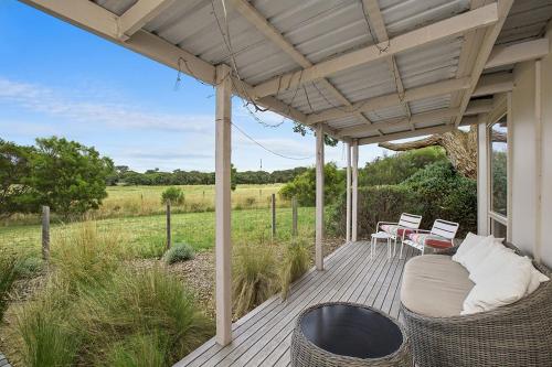 Serene Lonsdale Getaway in Point Lonsdale, Australia