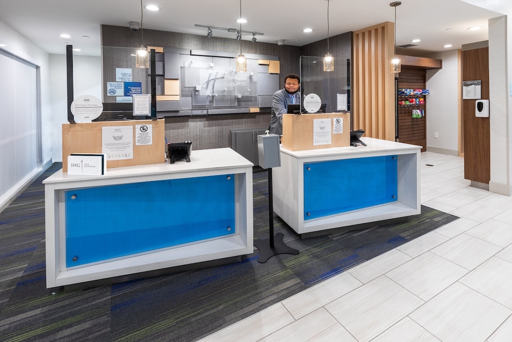 Holiday Inn Express & Suites Stafford NW Sugar Land by IHG - photo 53