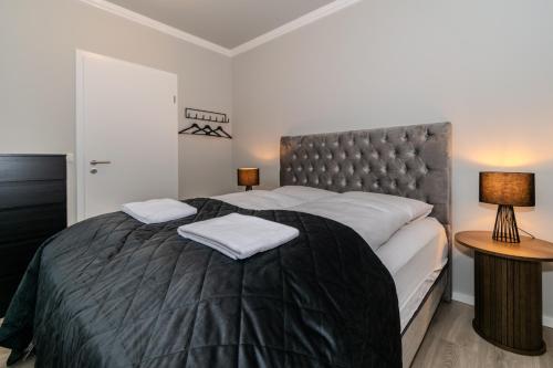 Framnesvegur Two Bedroom Apartment by Heimaleiga