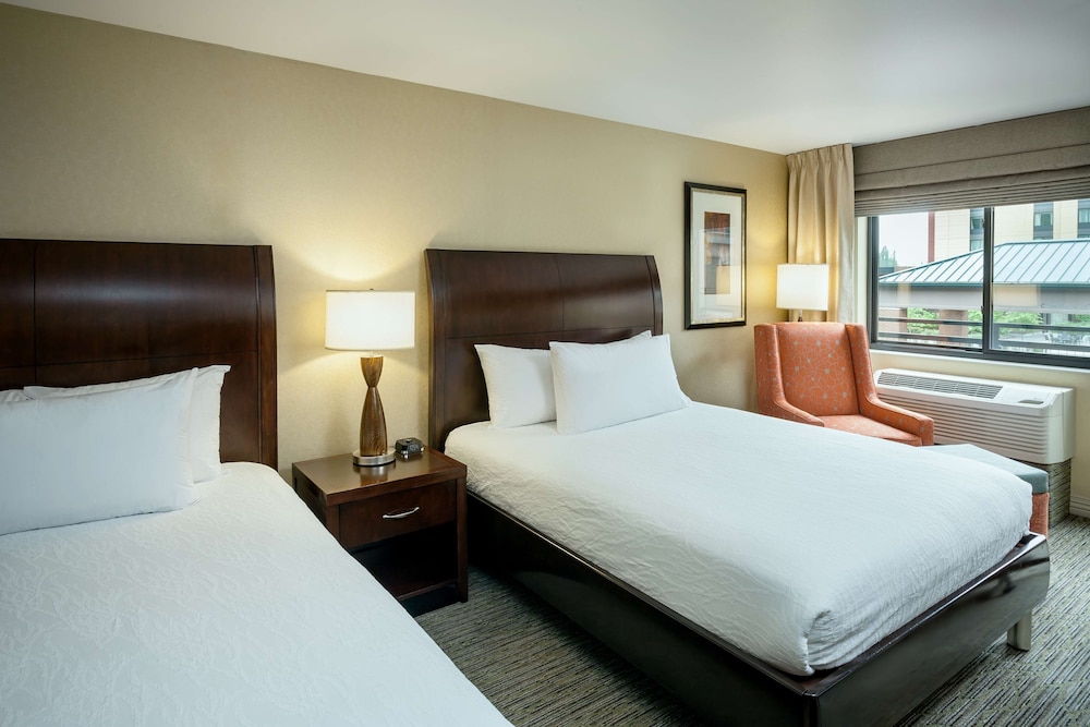 Hilton Garden Inn Seattle Issaquah - photo 8