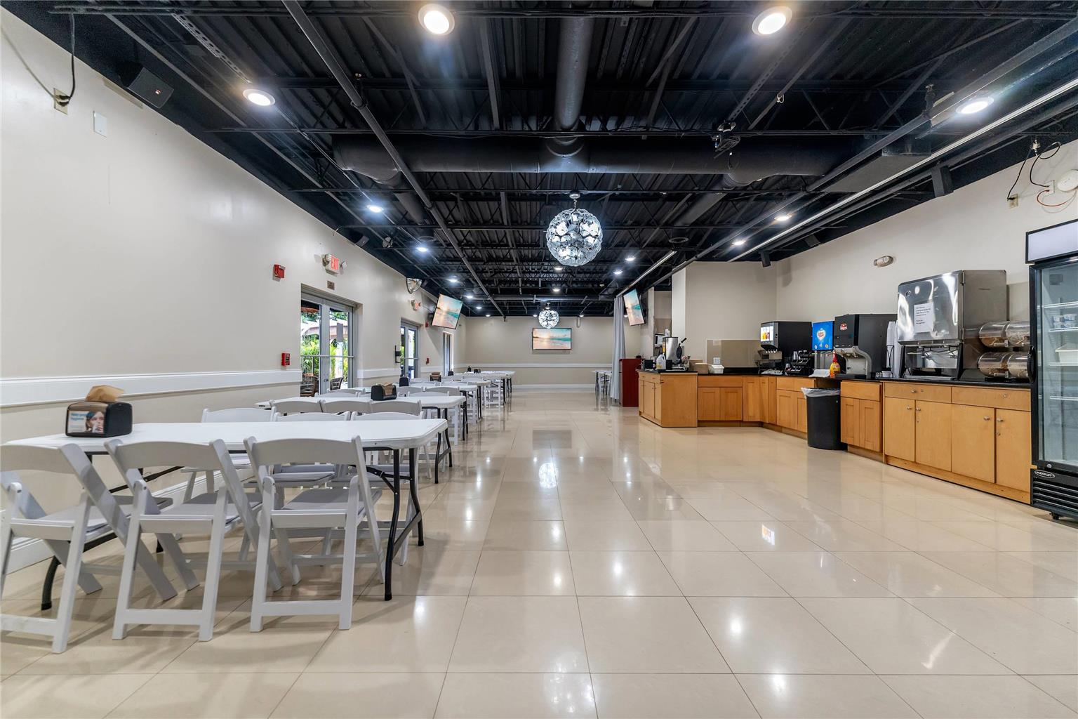 Rodeway Inn & Suites Fort Lauderdale Airport & Cruise Port - photo 72