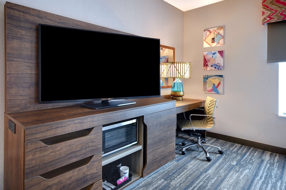 Hampton Inn Tucson Downtown - photo 15