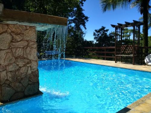 Santa Anna Ecohouse in Penedo, Brasil