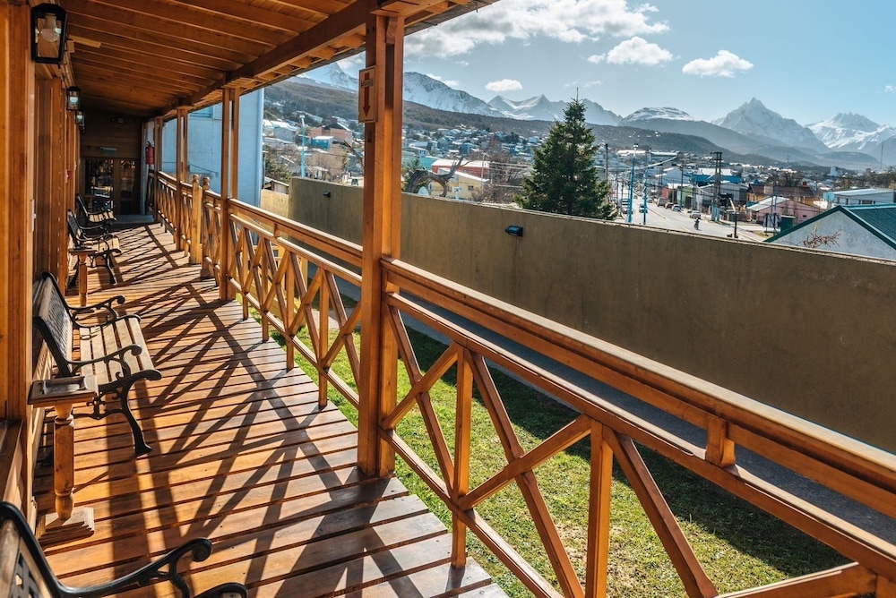 Choconcito Apart Hotel — 4-Star Luxury Hotel in Ushuaia, Argentina