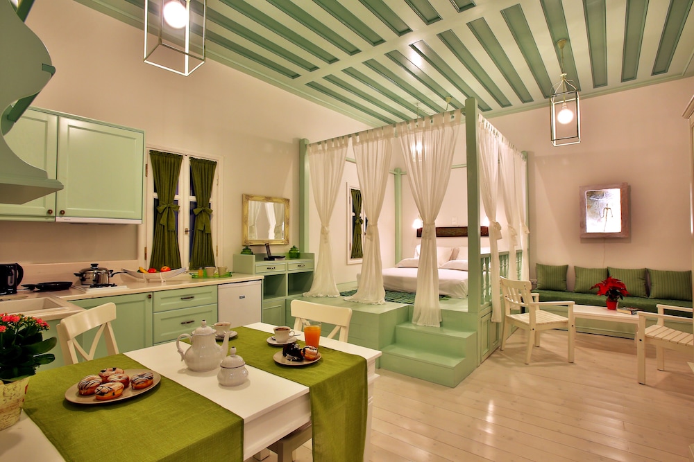 Efchi Suites 1904 in Rodos, Greece