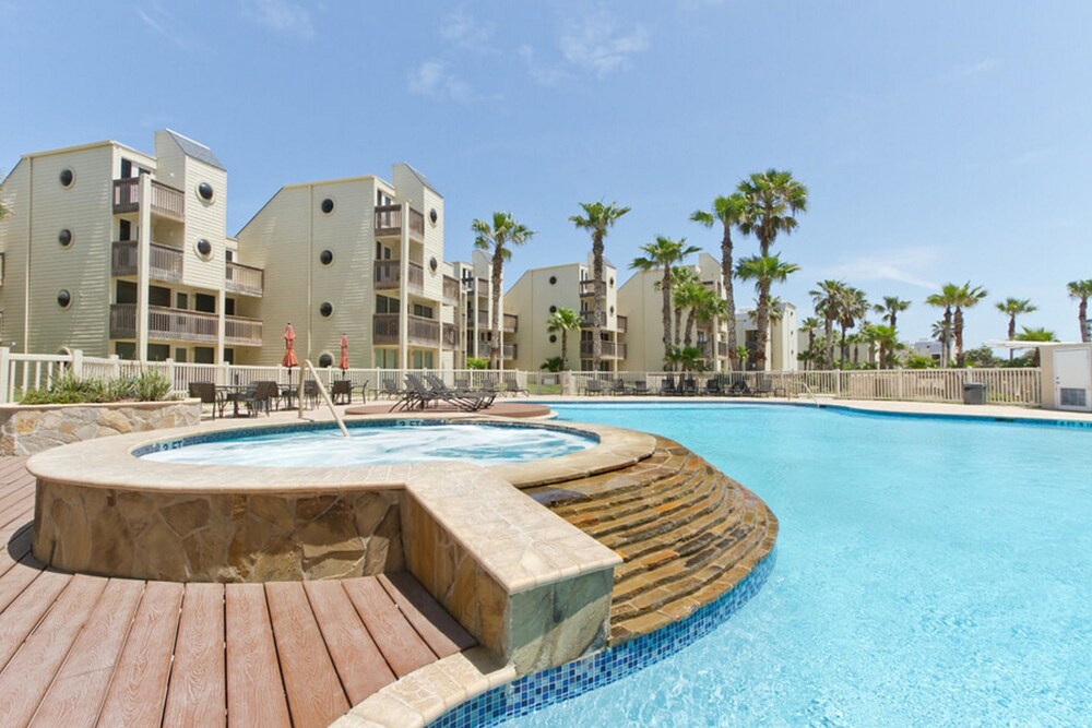 Bahia Mar Solare Tower 6th floor Oceanview Condo 3bd 3ba w Pools - photo 55