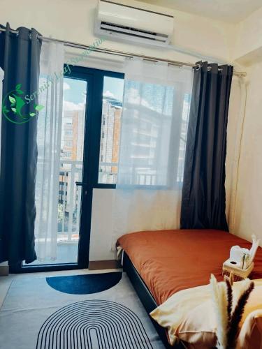 Serenity Leaf Staycation - last minute hotel in Manila