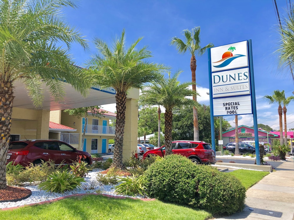Dunes Inn & Suites - photo 24
