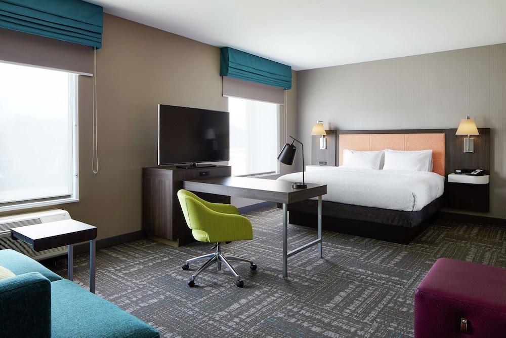 Hampton Inn & Suites Chicago Waukegan - photo 8
