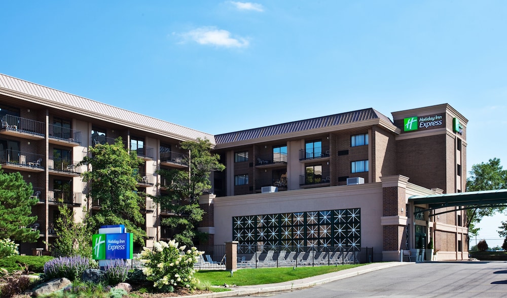 Holiday Inn Express Rolling Meadows Schaumburg Area an IHG Hotel - featured photo