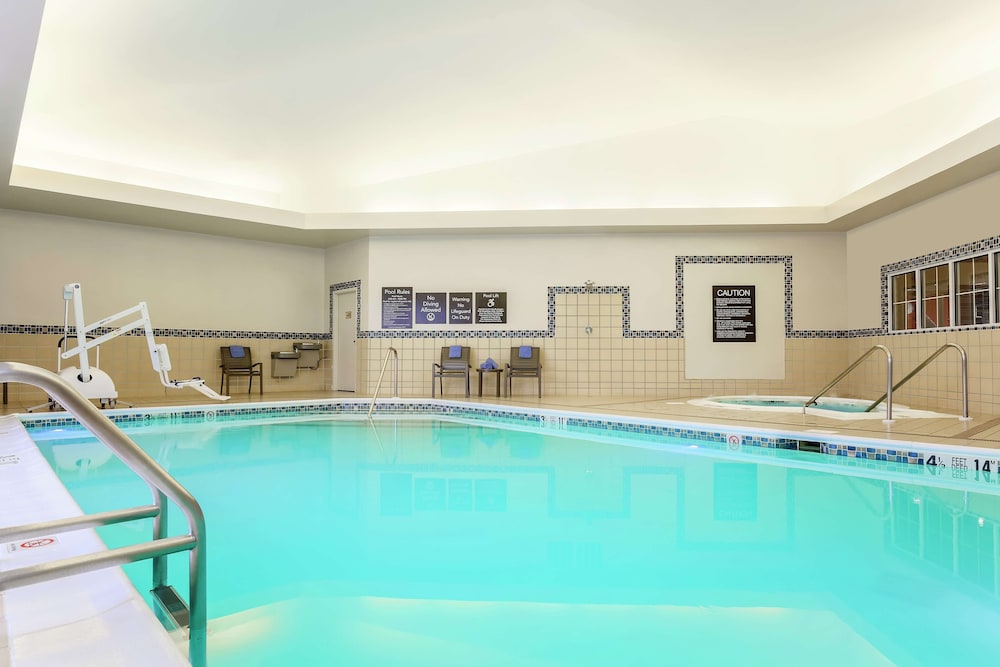 Homewood Suites Melville - photo 24