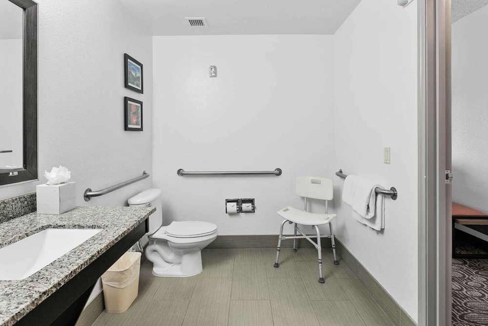 Comfort Inn Chandler Phoenix South I 10 - photo 17