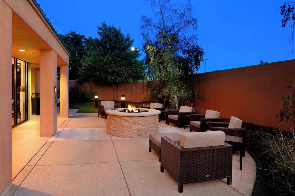 Courtyard by Marriott Kokomo - photo 31