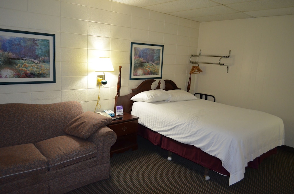 Grand Inn Fargo - photo 25