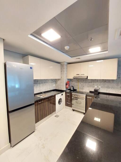 Budget friendly 2bd near EXPO with a huge pool — 4-Star Luxury Hotel in Dubai, United Arab Emirates
