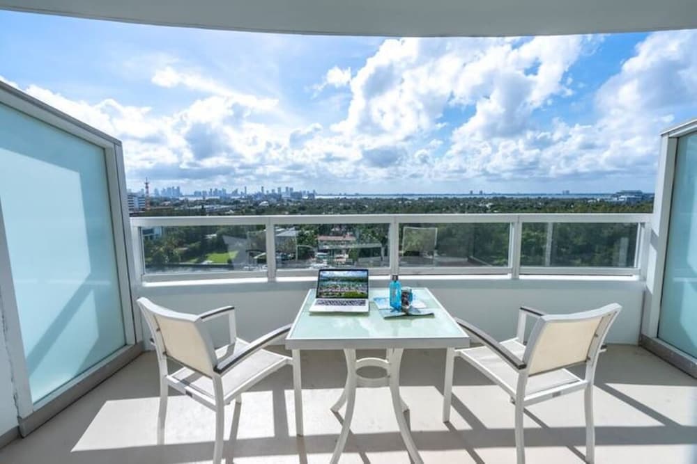 Fontainebleau Miami Beach Private Luxury Suites - photo 481