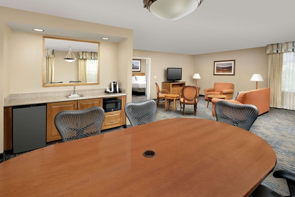 Hilton Garden Inn Yakima Downtown - photo 19