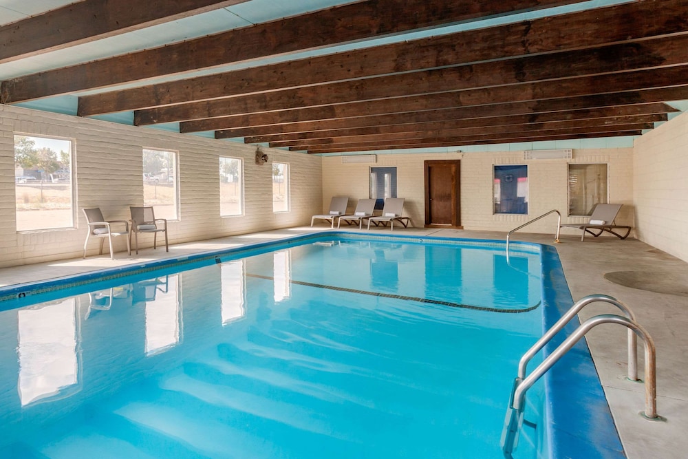 Rodeway Inn & Suites Ontario - photo 21