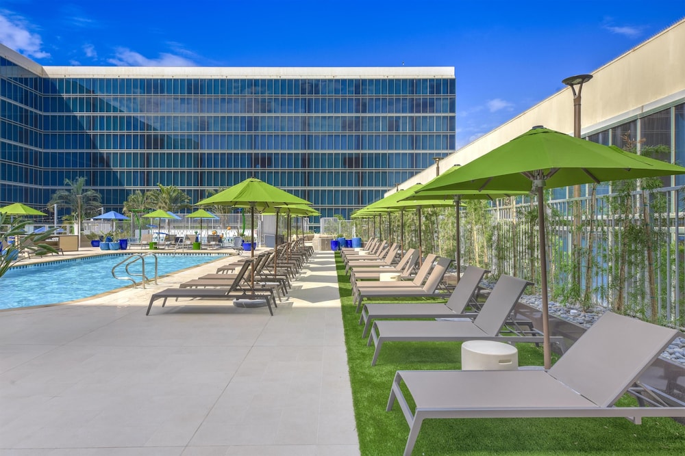 Hilton Anaheim - photo 88