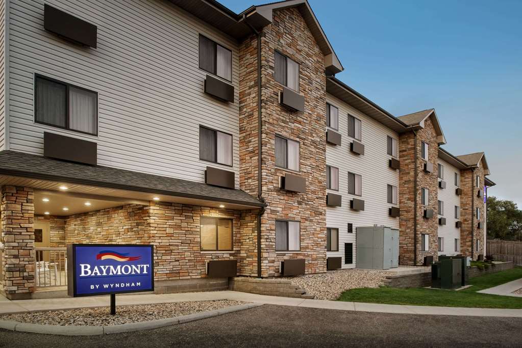 Baymont by Wyndham Glenwood - photo 2
