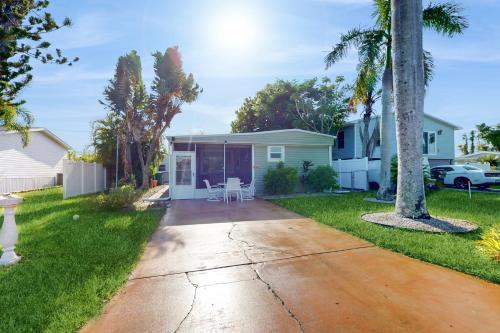 Out to Sea in Fort Myers, United States