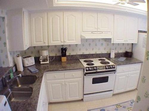 Crescent Royale Condominiums 7C — Siesta Key — photo 4