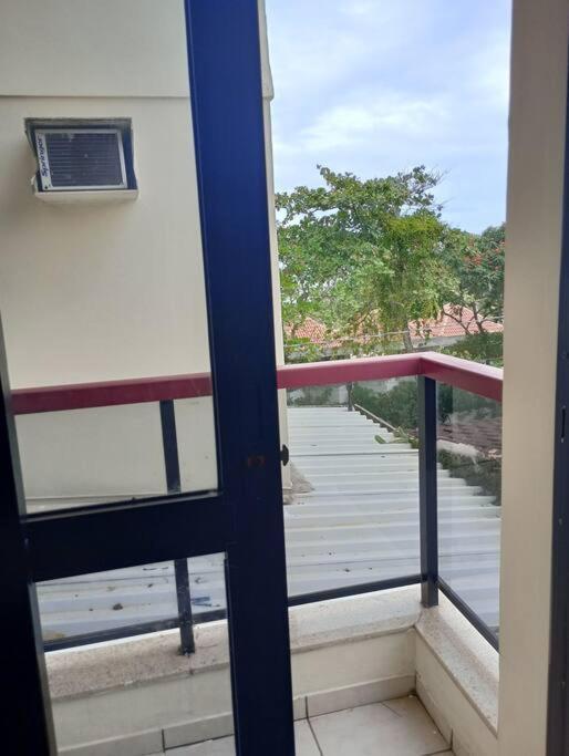 Praia Bacutia in Guarapari, Brasil