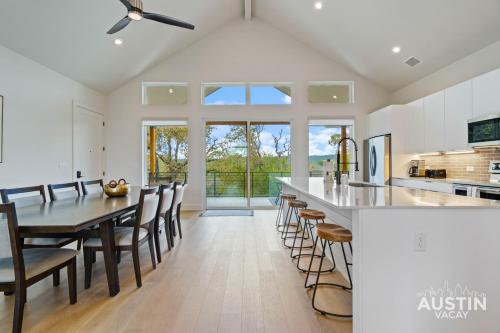 Modern 3BR 3BA in Steiner Ranch w Balcony Dining Yard w Grill by Austin Vacay — 4-Star Luxury Hotel in Austin, United States