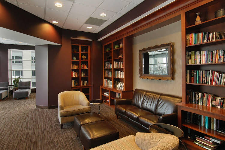 Premier Luxury Suites - photo 10