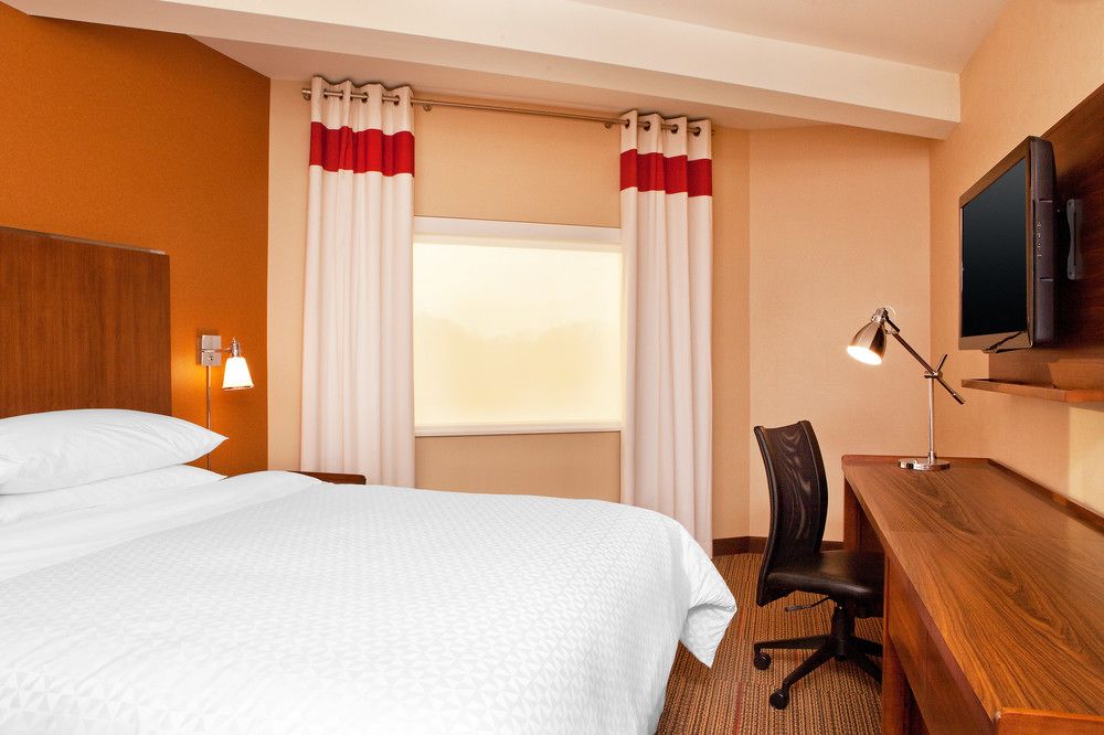 Four Points by Sheraton Newark Christiana Wilmington - photo 4