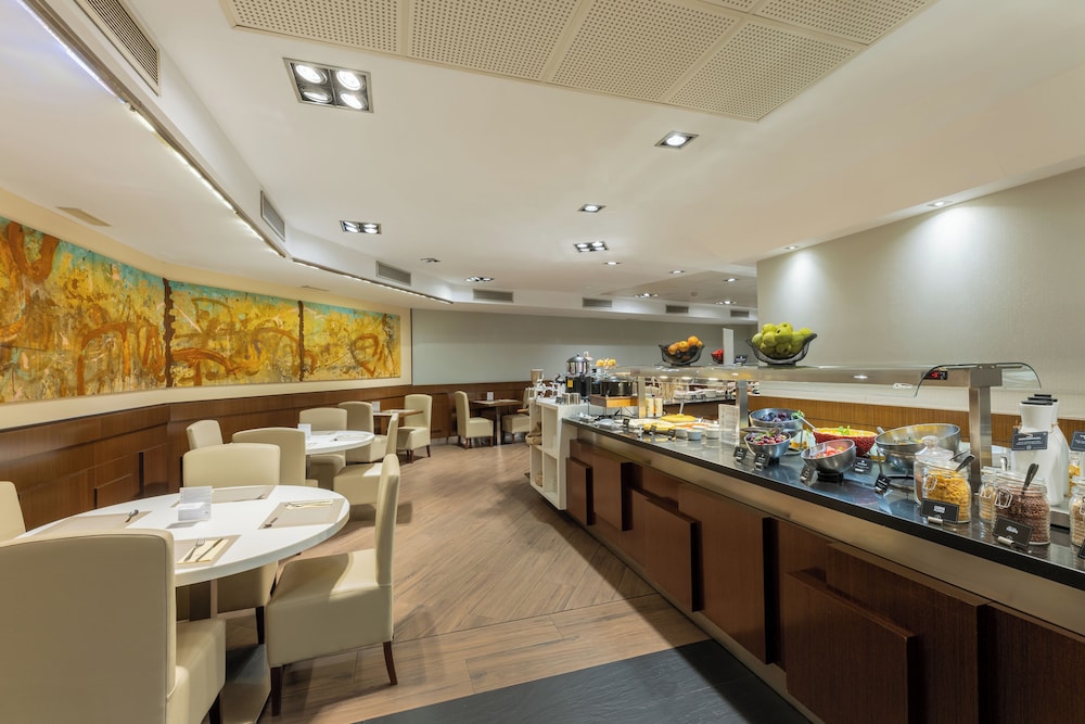 מזון ומשקאות