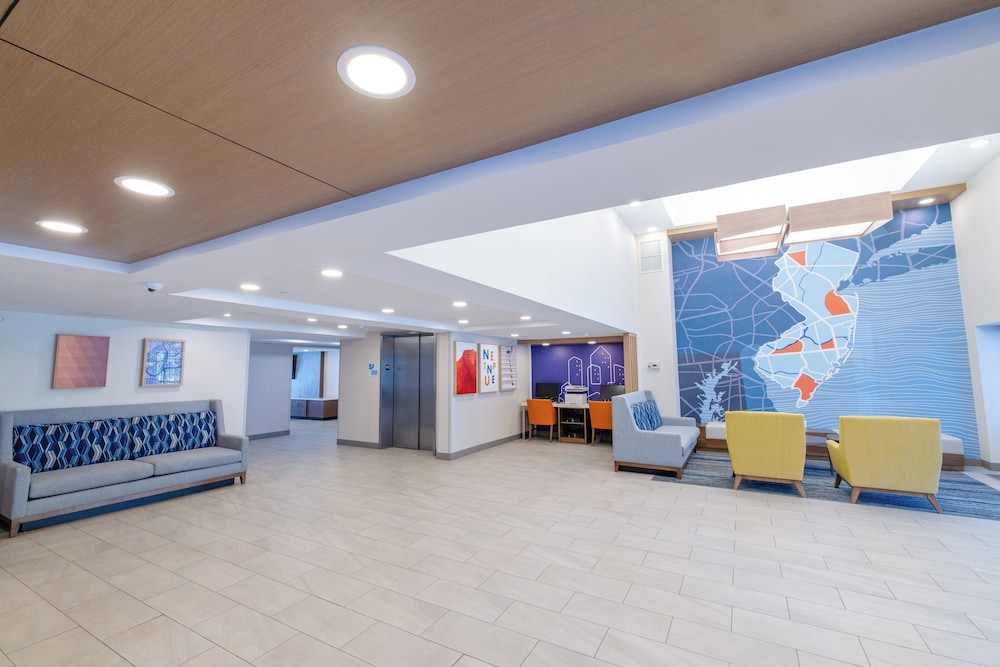 Holiday Inn Express Hotel of Neptune by IHG - photo 106