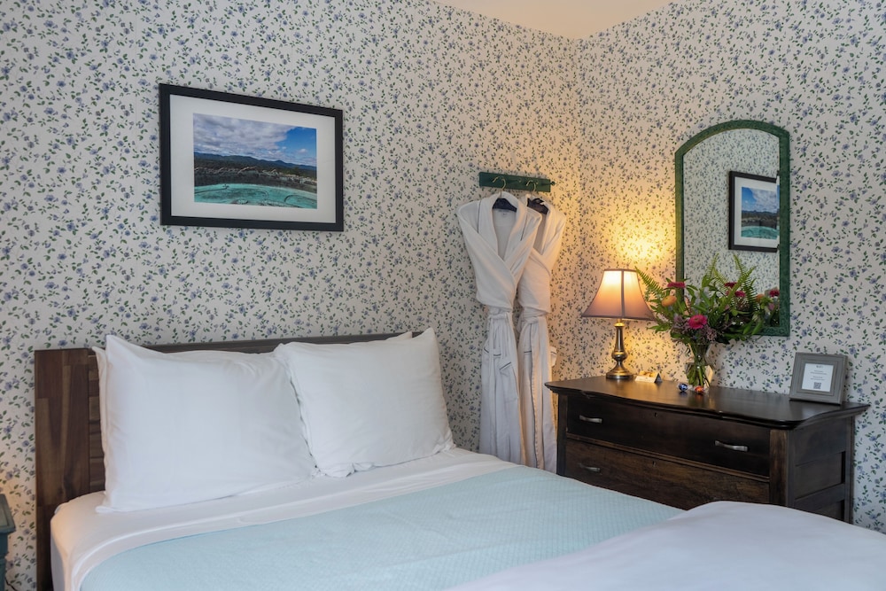 The White Gables Inn - photo 9