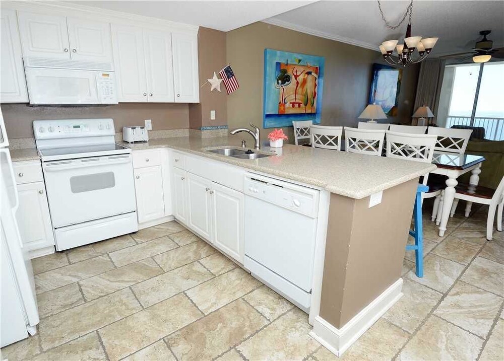Majestic 2202 West Tower 1 Four Bedroom Condo - photo 13