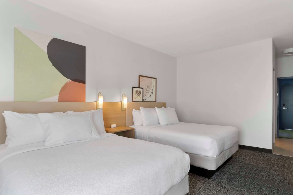 Spark By Hilton San Antonio Dominion - photo 9